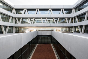 New Design University