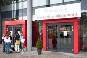 Regelmäßig finden Infoveranstaltungen für die verschiedenen Studienbereiche statt